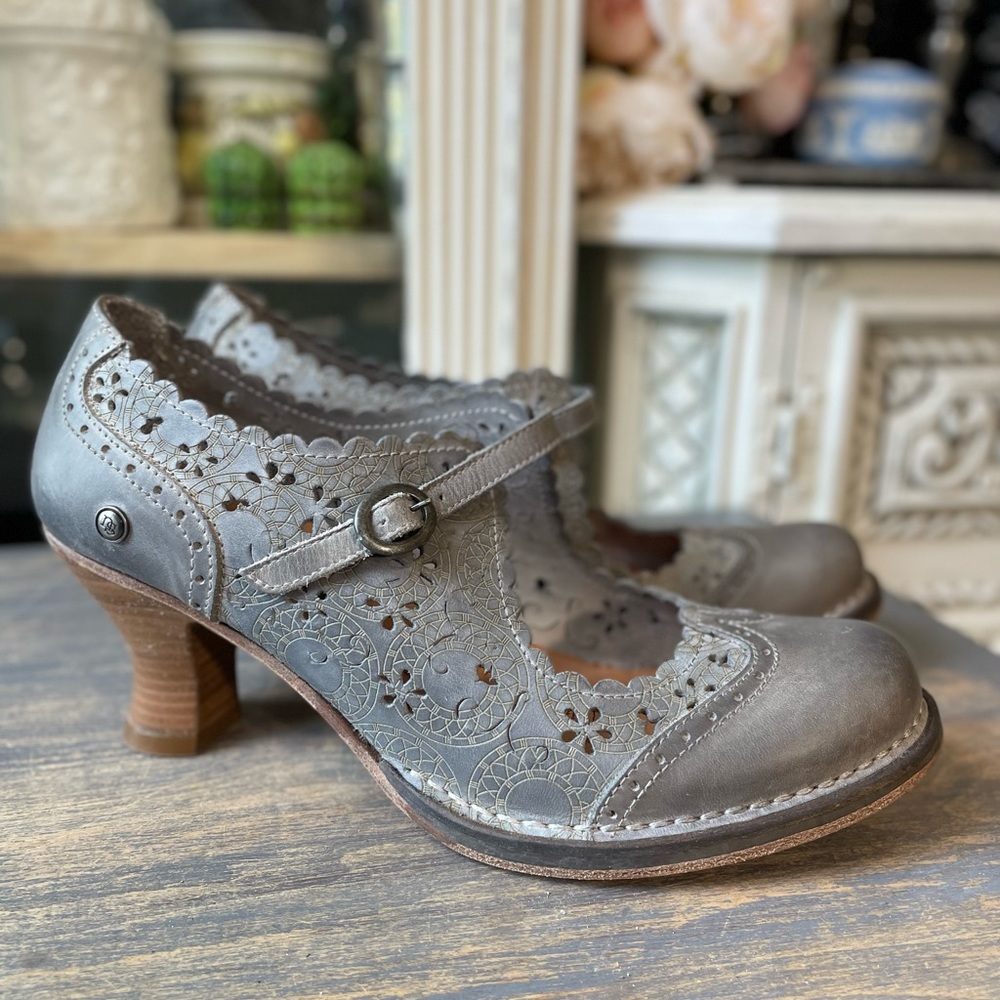 Neosens 39 grey Leather heeled Mary Janes buckle 8.5